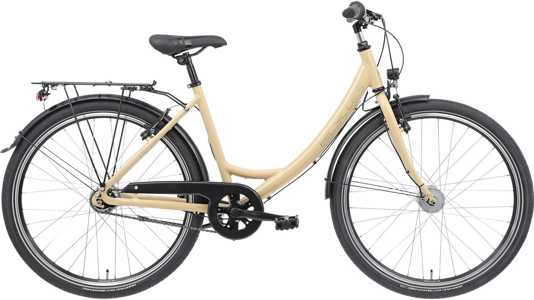Das BICYCLES Emily 26.7 LTD Wave ist ein beiges Citybike mit tiefem Einstieg, einem Aluminiumrahmen, schwarzen Schutzblechen, einem Gepäckträger, einer Shimano-Nabenschaltung und einem Kettenschutz, das hier im Profil vor weißem Hintergrund abgebildet ist.