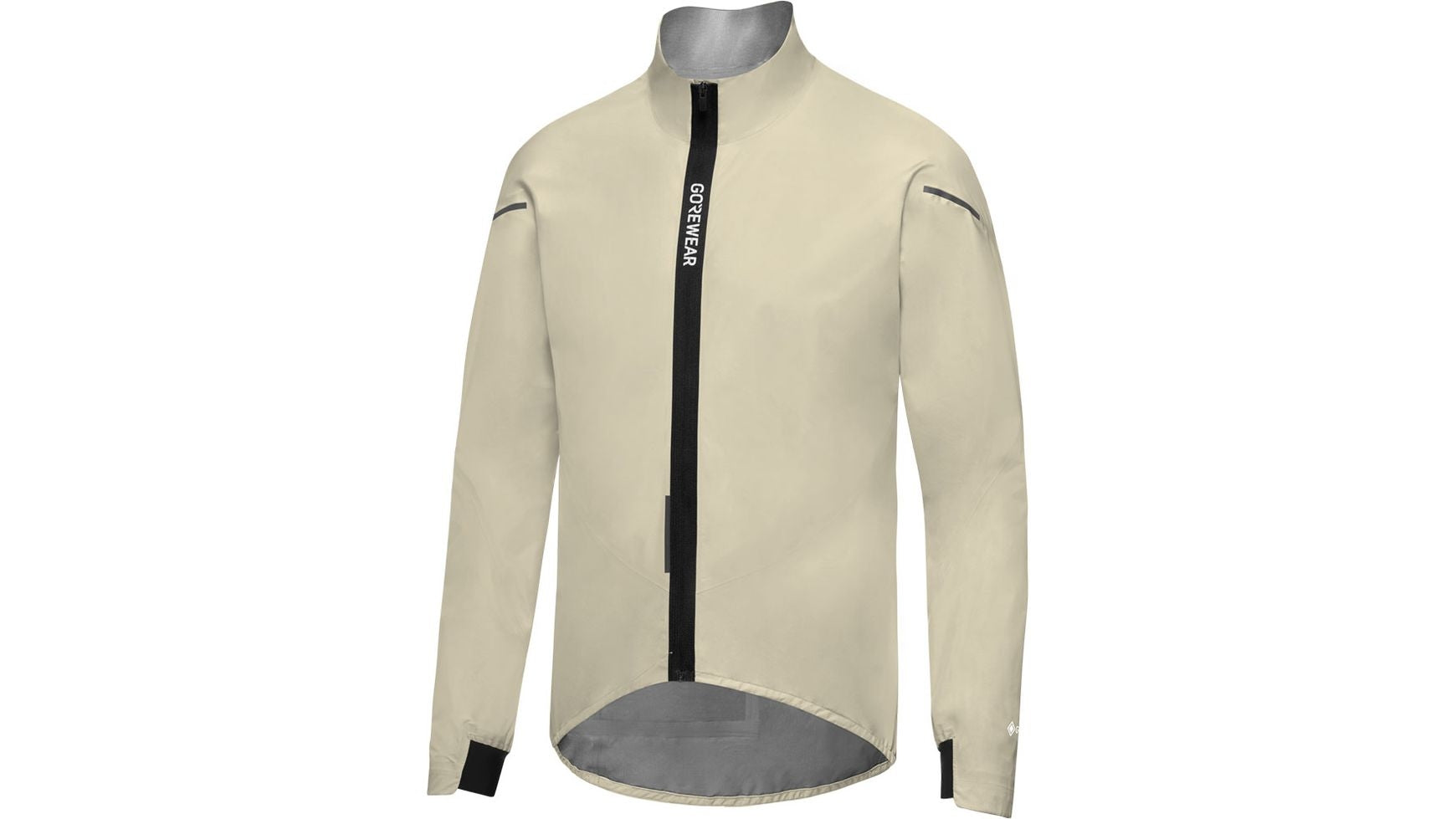 Die GORE SPINSHIFT GORE-TEX ist eine hellbeige, langärmelige Radjacke mit hohem Kragen, schwarzem Frontreißverschluss, Brust-Branding, leicht verlängertem Rückensaum und reflektierenden Ärmelakzenten für optimalen Schutz bei nassem Wetter.