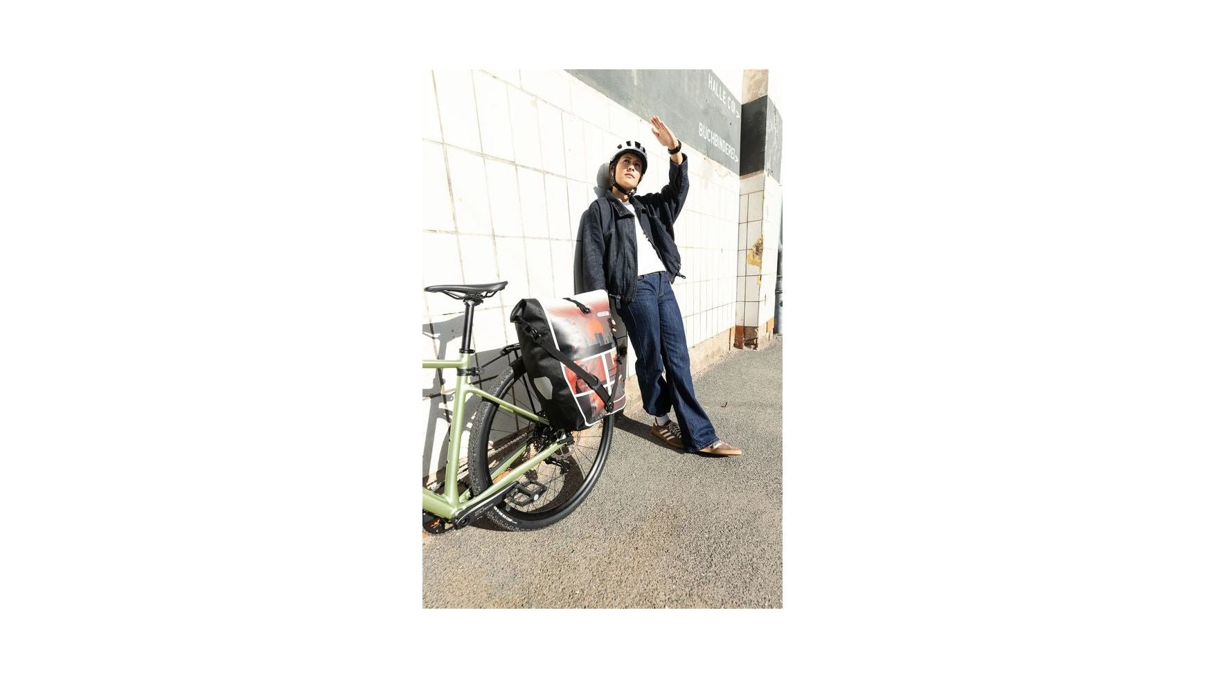 {E43CF7BB-69A3-42B1-A641-7BE93A375B68}